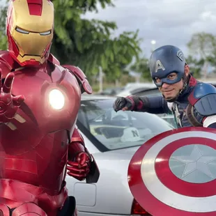 Captain and Iron superhero are ready to save the world !