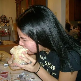 Daneca V.
