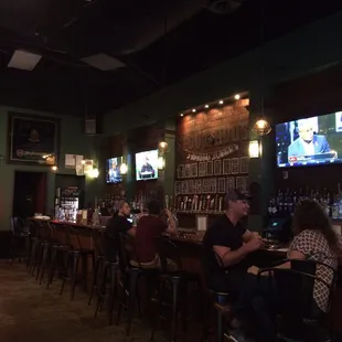 Bar too