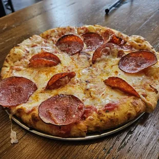 10 inch pepperoni pizza