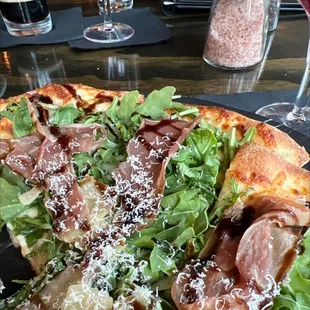 Pig and Pear Pizza