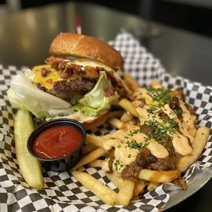 Burnout Burger with Gasoline fries