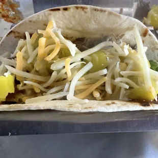 3 tacos to a plate