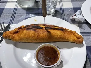 De Parsia's Restaurant & Catering