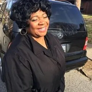 Vivian f.