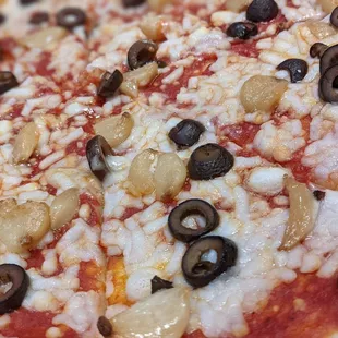 Gluten free vegan pizza