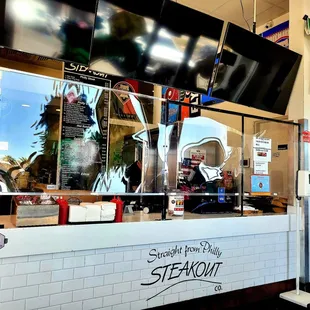 a view of the outside of the restaurant