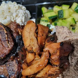 Straight up Cafe Combo - w/ Cucumber kimchi