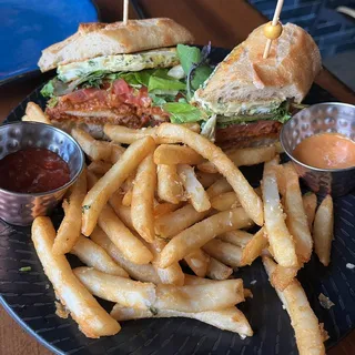 Roti John- Beef Rendang