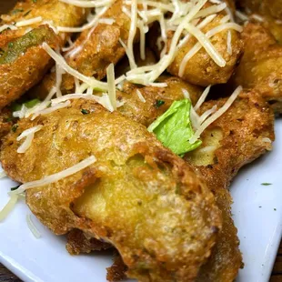 chicken wings and fried chicken, fried chicken wings, food, chicken, bbq chicken, poultry, fried chicken, bbq wings, chicken wings