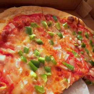 Pizza (with green peppers, onions)