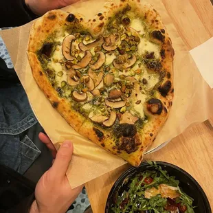 Pistachina Pizza