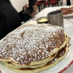 BUTTERMILK PANCAKES