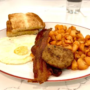 American FULL HOUSE BREAKFAST*