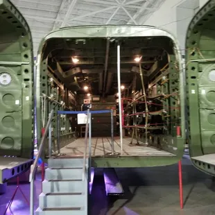Cargo aircraft