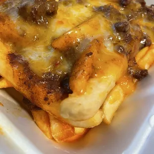 Chili cheese fries yum!