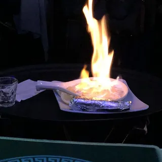 QUESO FLAMEADO CON CAMARON OR CHORIZO