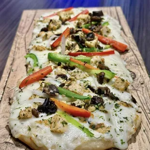 Chicken Cheesesteak Flatbread