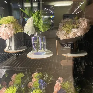 Flower arrangement's