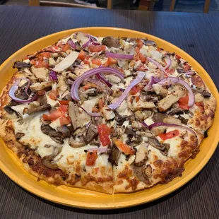 Garlic Chicken Pizza