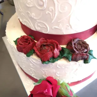 Two tier wedding cake