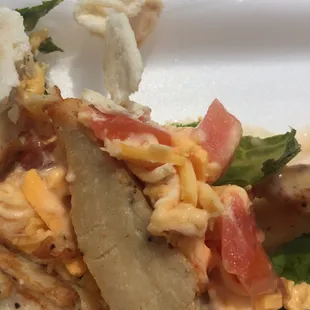 Beware the cold case, the ginger chicken wrap I got today had mold in it :(