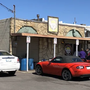 Stray Dog Cafe (rear entrance)