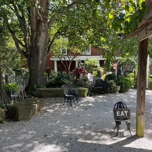 an outdoor seating area