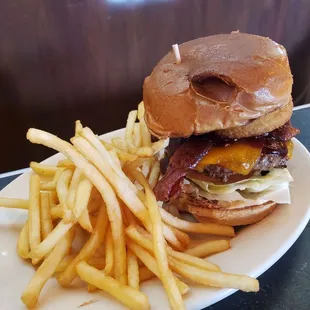 Hickory Burger