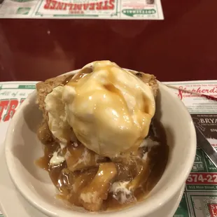 Carmel apple pie