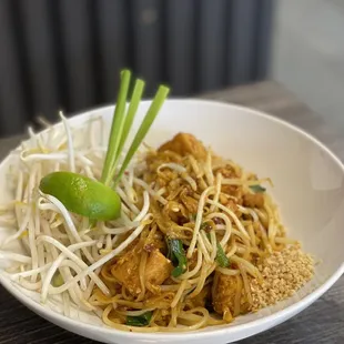 Street Thai Cafe