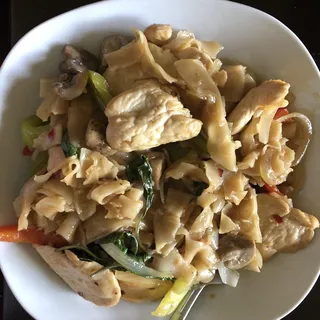 36. Drunken Noodle
