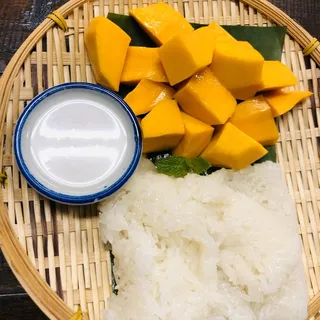 Mango with Sweet Sticky Rice