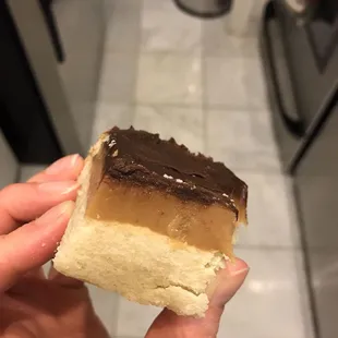 Twix style bar with a buttery shortbread layer. This was SO good!!!