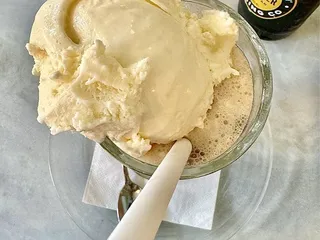 Shug's Soda Fountain and Ice Cream