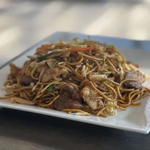 Combination chow mein