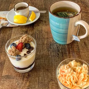 Panacota, Peppermint tea with honey syrup