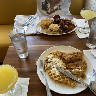 Chicken &amp; Waffle,  Chicken Biscuits