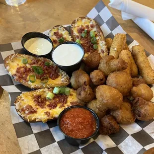 Streetside Sampler: Potato skins, Mozzarella sticks, and Breaded Mushrooms