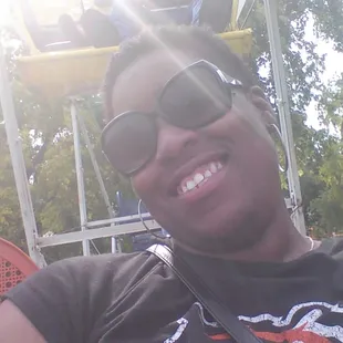 Ferris wheel ride smooth and breezy