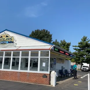 the front of the restaurant