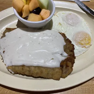 This is the best chicken fried steak I've ever had !