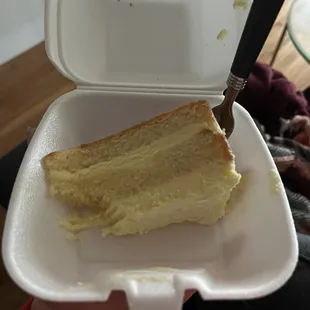 Lemon Italian Cream Cake