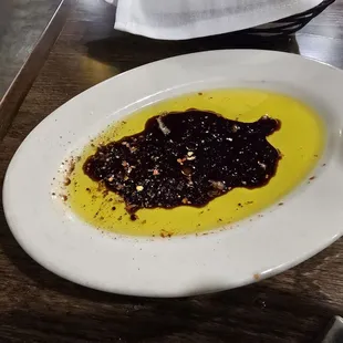 Dipping sauce and bread were the star of the experience.