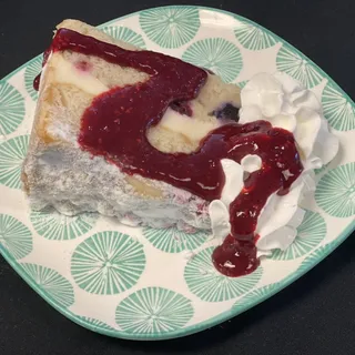 Berry Italian Lemon Cake