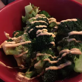 Sriracha Broccoli with Bacon Bits