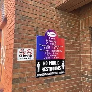 no public restroom signs