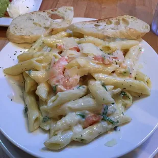 Grilled Shrimp Alfredo