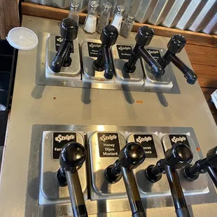 Sauce bar