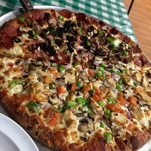 Half garlic chicken and half combination!